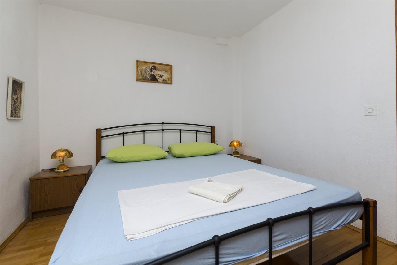 Gornja Brela Apartment Boris מראה חיצוני תמונה
