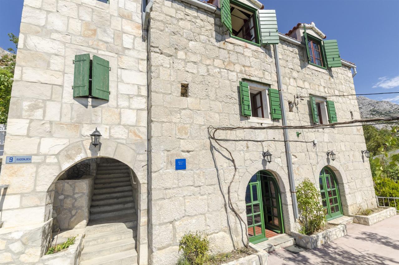 Gornja Brela Apartment Boris מראה חיצוני תמונה