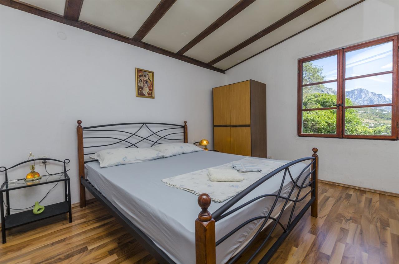 Gornja Brela Apartment Boris מראה חיצוני תמונה